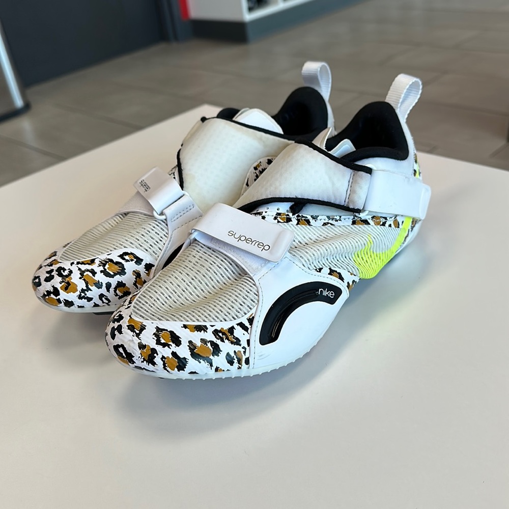 Nike Cycling Shoes w/ Delta Cleats